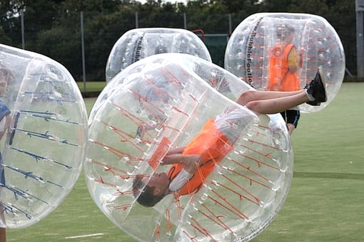 noleggio-gonfiabili-lodi-bubble-football-baby-03
