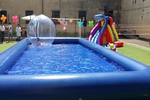 parco-giochi-gonfiabili-roma-piscina-per-waterball-vendita-02
