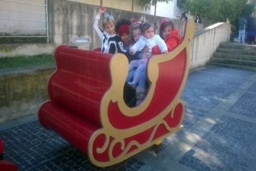 slitta-di-babbo-natale-in-legno-vendita-02