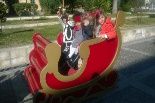 slitta-di-babbo-natale-in-legno-vendita-03