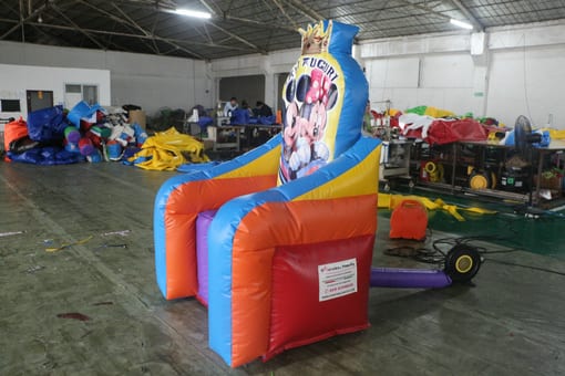 tutto-gonfiabili-trono-gonfiabile-disney-noleggio-06