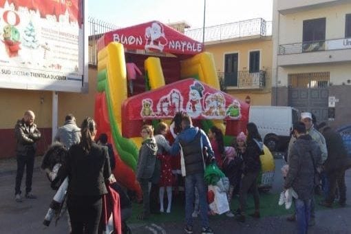vendita-giochi-gonfiabili-chrstmas-slide-02