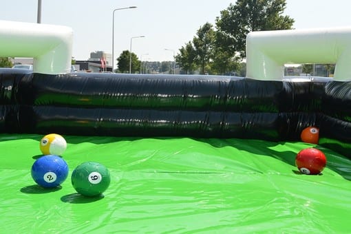 giochi-gonfiabili-noleggio-calcio-biliardo-04